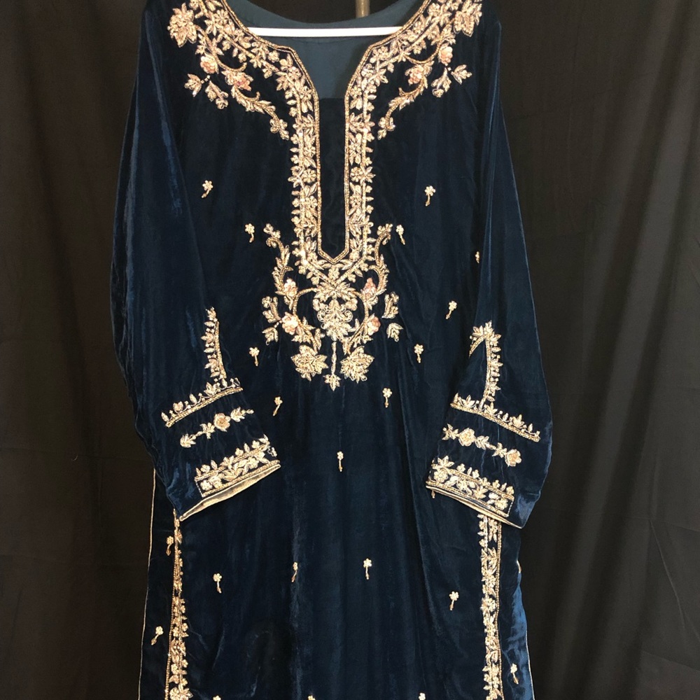 One XL size available- Customized beautifully stitched.  
9000 microvelvet- $130